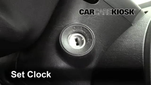 2006 Saturn Ion-3 2.2L 4 Cyl. Coupe Horloge Régler l'horloge
